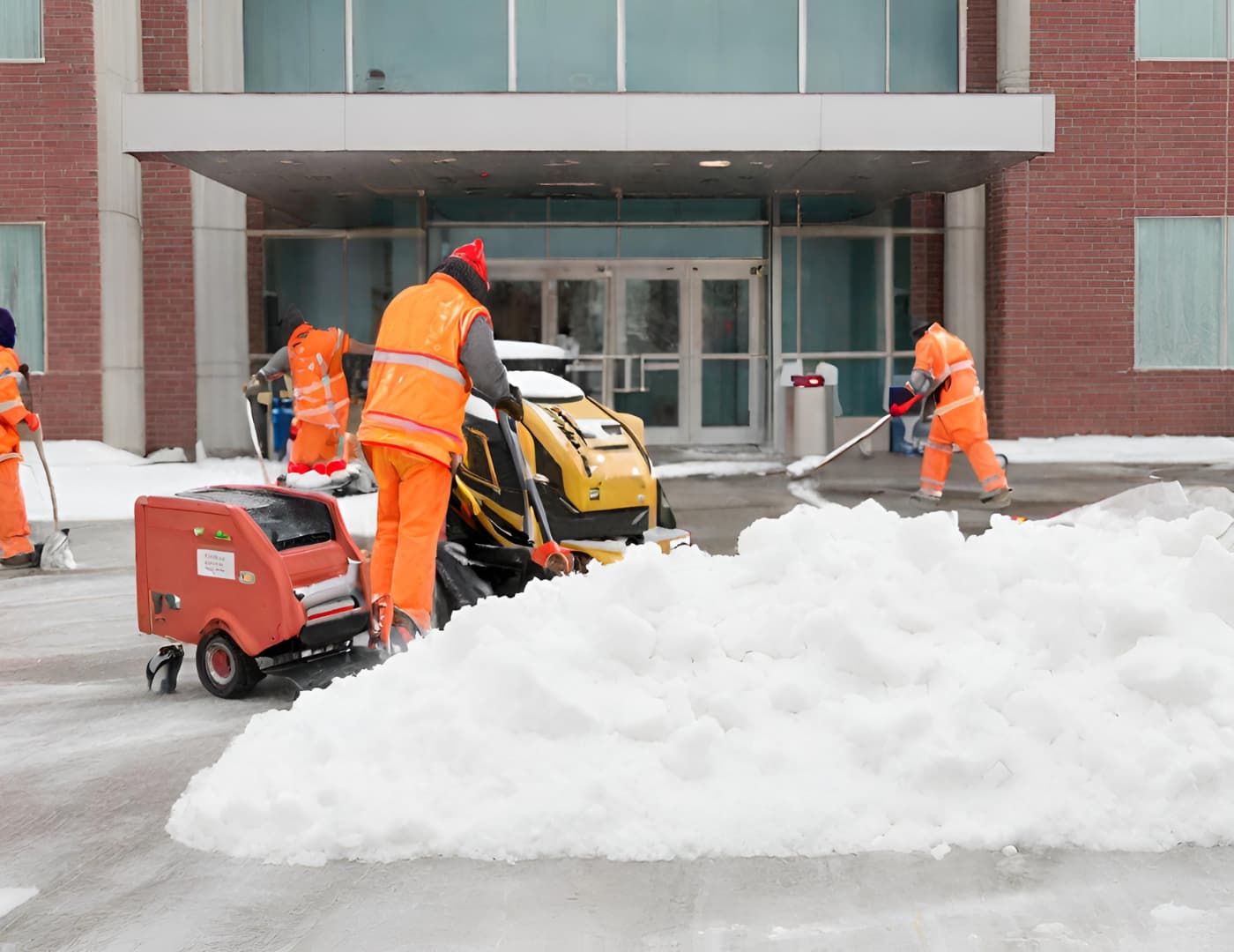 Emergency Snow Removal for Hospitals: Ensuring Access to Healthcare in Winter